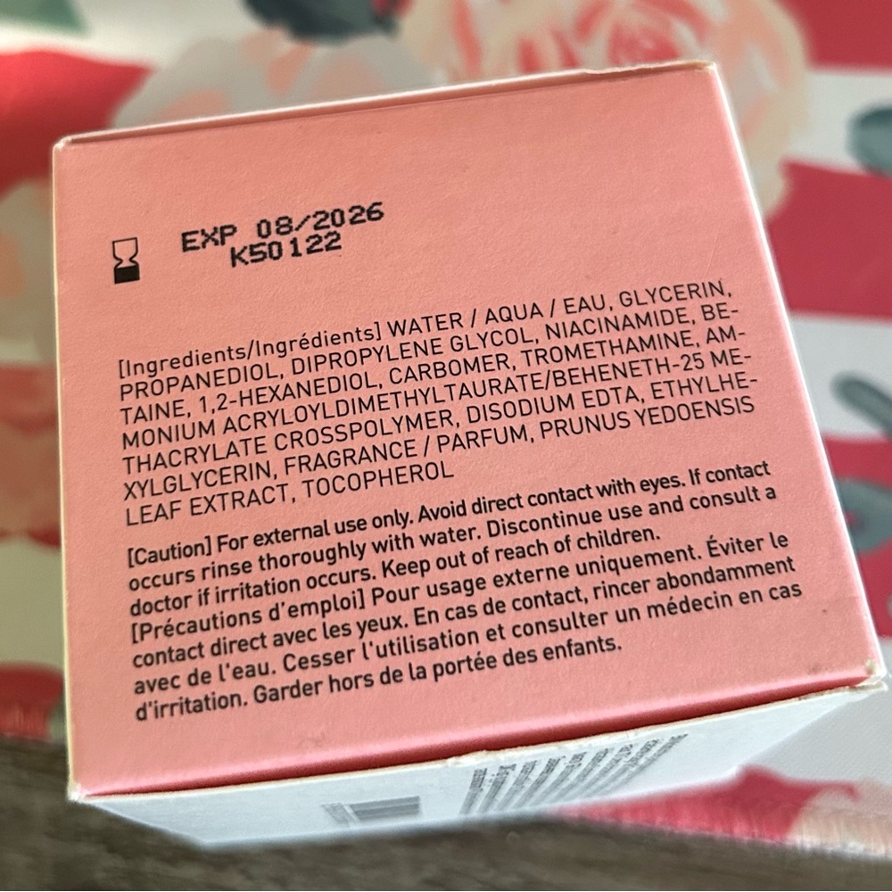 Innisfree Dewy Glow Jelly Cream - Picture 4 of 7